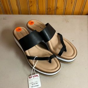 Lucky brand sandals